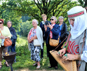 Renginių, lietuviškų apeigų vedėja, atlikėja, lektorė / UAB Kruenta / Darbų pavyzdys ID 2536630