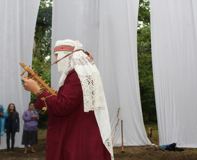 Renginių, lietuviškų apeigų vedėja, atlikėja, lektorė / UAB Kruenta / Darbų pavyzdys ID 2536636