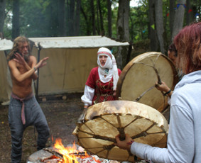Renginių, lietuviškų apeigų vedėja, atlikėja, lektorė / UAB Kruenta / Darbų pavyzdys ID 2536670
