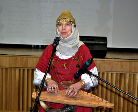 Renginių, lietuviškų apeigų vedėja, atlikėja, lektorė / UAB Kruenta / Darbų pavyzdys ID 2536784