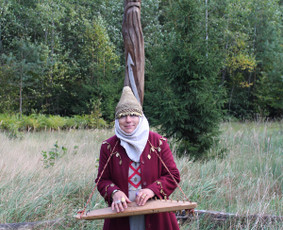 Renginių, lietuviškų apeigų vedėja, atlikėja, lektorė / UAB Kruenta / Darbų pavyzdys ID 2537110