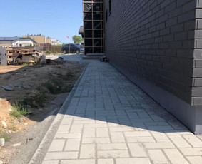 Trinkelių klojimas. Betonavimas ir kiti aplinkos darbai. / UAB "Industrinė statyba" / Darbų pavyzdys ID 2542332