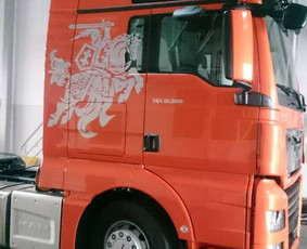 Reklama ant automobilio, Šviesdėžės, Lipdukų gamyba/šalinima / Trigalvis / Darbų pavyzdys ID 451435