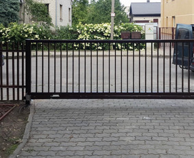 Metalo konstrukcijos, armatūros gaminiai, metalinės tvoros, - Kiemo vartai, gamyba - 1 Kiemo vartai, gamyba - Metalo konstrukcijos, armatūros gaminiai, metalinės tvoros, - 1