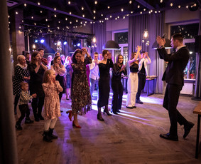 Vedėjas Jonas - Gimtadienių, jubiliejų vedimas - 1 Gimtadienių, jubiliejų vedimas - Vedėjas Jonas - 1