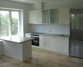 Baldų gamyba. Spintos, drabužinės, stumdomos durys. / Aurelijus Visagurskis / Darbų pavyzdys ID 2556076