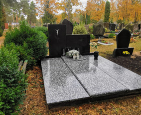 Kapų tvarkymas ir priežiūra / Kapinių Priežiūra / Darbų pavyzdys ID 2556360