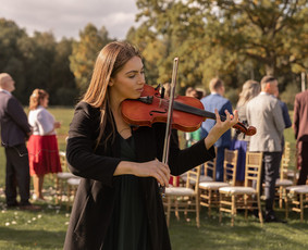 Melodinga smuiko muzika - Muzikantai, dainininkai, grupės - 4 Muzikantai, dainininkai, grupės - Melodinga smuiko muzika - 4