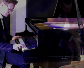 Džiazo pianistas ir grupė - Dainininkai, muzikos grupės - 1 Dainininkai, muzikos grupės - Džiazo pianistas ir grupė - 1