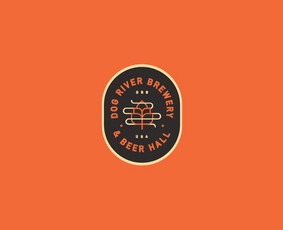 "River dog brewery" logotipas