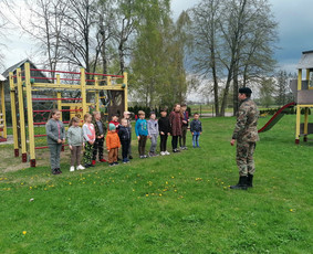 Animatorius ( Kareivio/kalėdų Senelio) programa vaikams / Vytautas Bandzevičius / Darbų pavyzdys ID 2578524