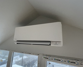 Daikin Stylish baltas
