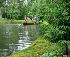 Prie Jūros upės: baidarių nuoma, nameliai, kubilai, pirtis / Dženeta Dobilienė / Darbų pavyzdys ID 2579618