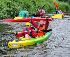 Prie Jūros upės: baidarių nuoma, nameliai, kubilai, pirtis / Dženeta Dobilienė / Darbų pavyzdys ID 2579626
