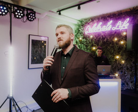 Paulius Malinauskas Renginių Vedėjas, Dj ir komanda - Vestuvių šventės vedimas - 2 Vestuvių šventės vedimas - Paulius Malinauskas Renginių Vedėjas, Dj ir komanda - 2