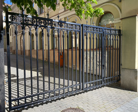 Tvoros pamatai, betonavimas - Modernių tvorų, vartų ir vartelių gamyba, automatizavimas - 2