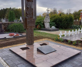 Paminklų gamyba ir kapaviečių įrengimas - visoje Lietuvoje! / MB ,,Skromanų paminklai'' / Darbų pavyzdys ID 2593994