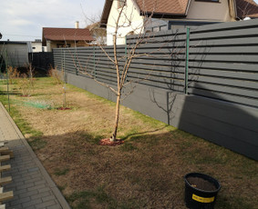Vartu,varteliu gamyba,montavimas,banketės stulpu betonavimas - Skardinės tvoros - 4 Skardinės tvoros - Vartu,varteliu gamyba,montavimas,banketės stulpu betonavimas - 4