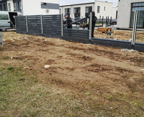 Vartu,varteliu gamyba,montavimas,banketės stulpu betonavimas - Skardinės tvoros - 2 Skardinės tvoros - Vartu,varteliu gamyba,montavimas,banketės stulpu betonavimas - 2