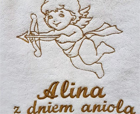 Puiki dovana siuvinėtas rankšluostis.
