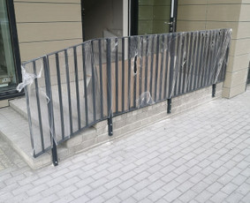 Metalo gaminiai, iš juodo ir nerūdijančio plieno, turėklai / UAB Hamika / Darbų pavyzdys ID 2631334