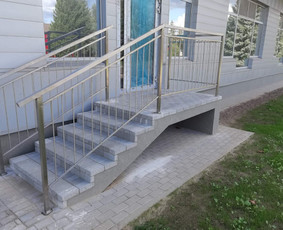 Metalo gaminiai, iš juodo ir nerūdijančio plieno, turėklai / UAB Hamika / Darbų pavyzdys ID 2631378