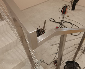 Metalo gaminiai, iš juodo ir nerūdijančio plieno, turėklai / UAB Hamika / Darbų pavyzdys ID 2631396