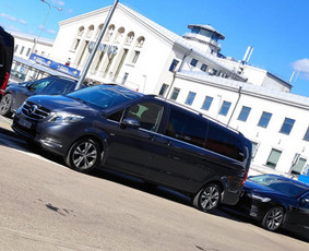 Keleivių pervežimas mikroautobusais ir prabangiu transportu / ISSINUOMUOKAUTO.LT / Darbų pavyzdys ID 2633322