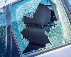 Stiklų keitimas, remontas, tonavimas - Automobiliu stiklai stiklu keitimas - 3