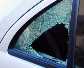 Stiklų keitimas, remontas, tonavimas - Automobiliu stiklai stiklu keitimas - 4