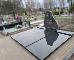 Kapaviečių dengimas plokštėmis, paminklų gamyba, Paminklai, kapų dekoravimas skaldele, granitinių tri nkelių dangos įrengimas ir kiti kapaviečių tvarkymo bei įrengimo darbai www.kapu.lt +37065688083