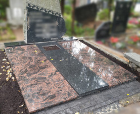 Kapaviečių dengimas plokštėmis, paminklų gamyba, Paminklai, kapų dekoravimas skaldele, granitinių tri nkelių dangos įrengimas ir kiti kapaviečių tvarkymo bei įrengimo darbai www.kapu.lt +37065688083