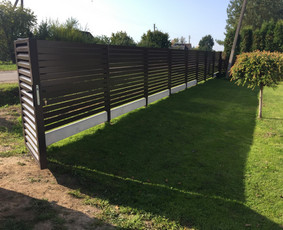 Tvoros, stumdomi vartai,atveriami vartai, vartų automatika - Medinės tvoros - 2 Medinės tvoros - Tvoros, stumdomi vartai,atveriami vartai, vartų automatika - 2