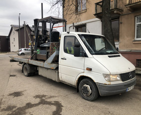 Traliukas/tralas Techninė Pagalba kelyje Tralo paslaugos / Tralas. Autovežis.24/7 🇱🇹LT-PL-DE-FR-ESP / Darbų pavyzdys ID 2657251