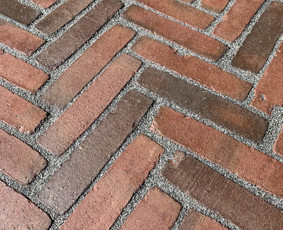 Trinkelių, fasadų, stogų ir kitų kiemo paviršių valymas - Trinkelių valymas - 4 Trinkelių valymas - Trinkelių, fasadų, stogų ir kitų kiemo paviršių valymas - 4