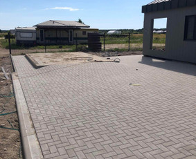 Trinkelių klojimas, bobcat nuoma / Lukas B. / Darbų pavyzdys ID 2675439