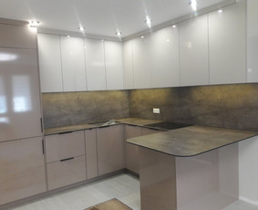 Nestandartinių baldų gamyba - Stumdomos durys, spintos, pertvaros - 3