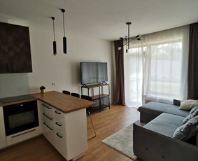 Visi Vidaus Apdailos Darbai - Laminato klojimas - 4 Laminato klojimas - Visi Vidaus Apdailos Darbai - 4