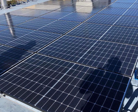 Fasadų, trinkelių, stogų, terasų plovimas ir impregnavimas - Saulės modulių plovimas - 1 Saulės modulių plovimas - Fasadų, trinkelių, stogų, terasų plovimas ir impregnavimas - 1