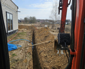 Vikšrinis Bobcat / Mini Ekskavato / Grežimas - Inžinerinių tinklų įrengimas - 2 Inžinerinių tinklų įrengimas - Vikšrinis Bobcat / Mini Ekskavato / Grežimas - 2