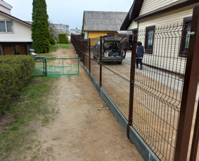 Montuojam segmentines ir metaliniu tvoralenčių tvoras / Arvydas / Darbų pavyzdys ID 2713567