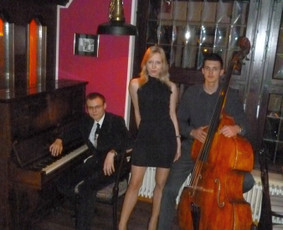 Džiazo pianistas ir grupė / Linas Karaliūnas / Darbų pavyzdys ID 2715129