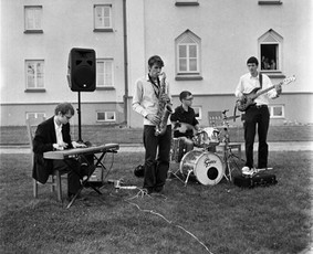 Džiazo pianistas ir grupė / Linas Karaliūnas / Darbų pavyzdys ID 2715137