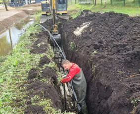 Vejos įrengimas, trinkelių klojimas, kelių statyba. - Drenažo įrengimas - 3 Drenažo įrengimas - Vejos įrengimas, trinkelių klojimas, kelių statyba. - 3