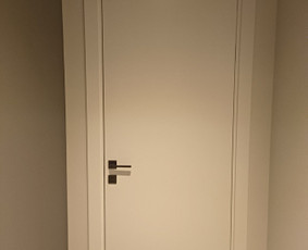 MDF durų montavimas