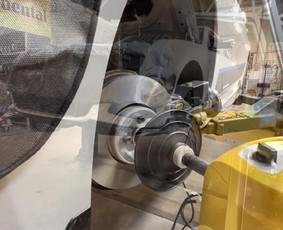 Važiuoklės, stabdžių remontas - Stabdžių diskų tekinimas nenuimant nuo automobilio - 3