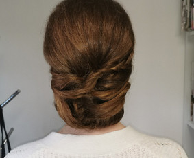 Kirpėja-stilistė Danutė - Proginės šukuosenos - 4 Proginės šukuosenos - Kirpėja-stilistė Danutė - 4