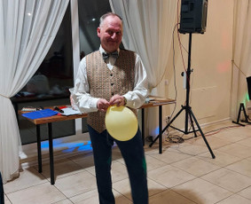 Vedėjas Arvydo Jaronskio iškilmės. Arvydas ir A5ko / ajaronskis7 / Darbų pavyzdys ID 2729471