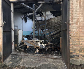 Šiukšlių, statybinių atliekų išvežimas. Griovimo darbai - Statybinių atliekų išvežimas - 2 Statybinių atliekų išvežimas - Šiukšlių, statybinių atliekų išvežimas. Griovimo darbai - 2