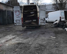 Šiukšlių, statybinių atliekų išvežimas. Griovimo darbai - Statybinių atliekų išvežimas - 1 Statybinių atliekų išvežimas - Šiukšlių, statybinių atliekų išvežimas. Griovimo darbai - 1